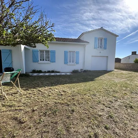 Maison De 5 Pieces Avec Jardin Clos Et Vue Sur A L'herbaudiere Vakantiehuis *